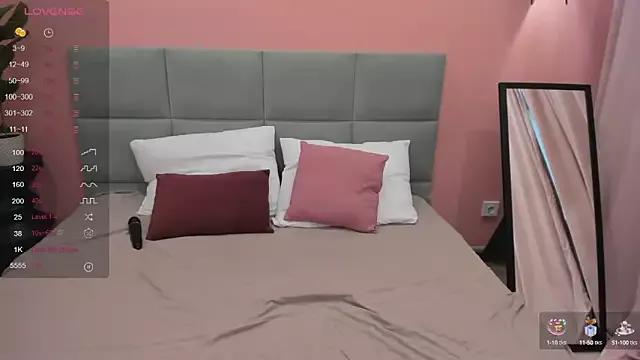 Girls: Stay up-to-date with the latest immersive cam streams gallery and try the most sensual entertainers flaunt their aroused bushes and steaming hot physiques as they lay bare and cum.