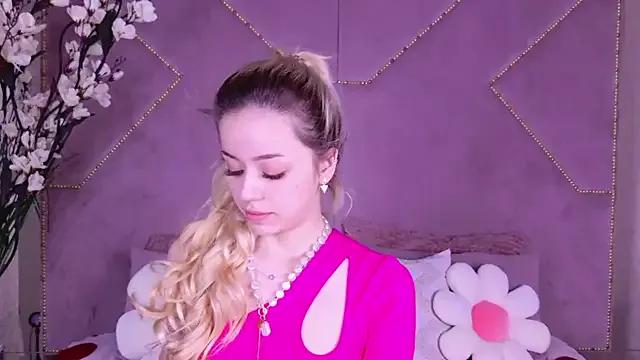 STELLA_RICH from StripChat is Freechat