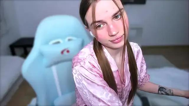 Girls: Stay up-to-date with the latest immersive cam streams gallery and try the most sensual entertainers flaunt their aroused bushes and steaming hot physiques as they lay bare and cum.