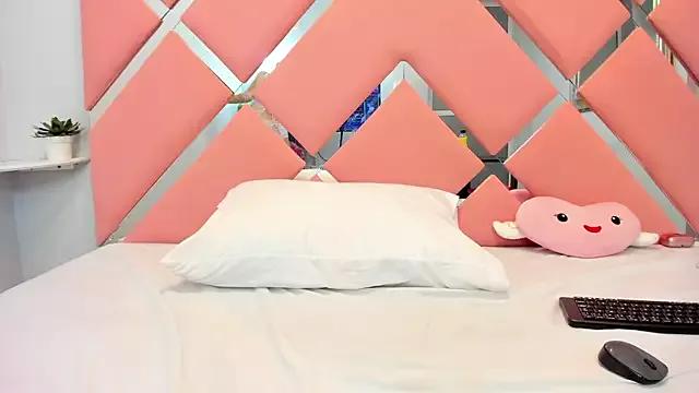 Girls: Stay up-to-date with the latest immersive cam streams gallery and try the most sensual entertainers flaunt their aroused bushes and steaming hot physiques as they lay bare and cum.