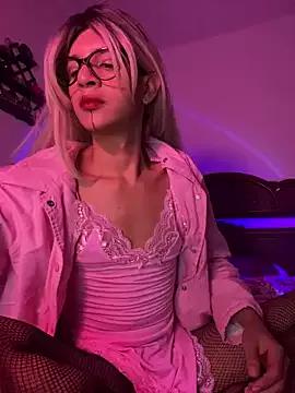 Girls: Stay up-to-date with the latest immersive cam streams gallery and try the most sensual entertainers flaunt their aroused bushes and steaming hot physiques as they lay bare and cum.