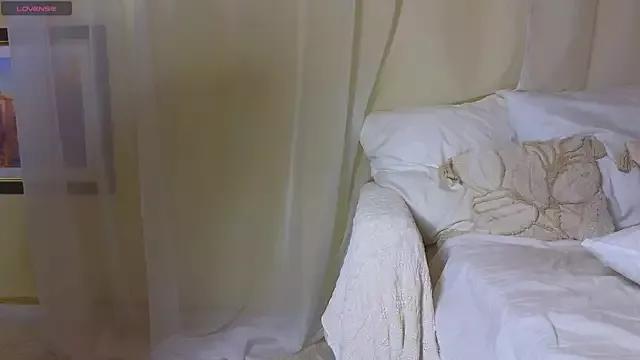 Girls: Stay up-to-date with the latest immersive cam streams gallery and try the most sensual entertainers flaunt their aroused bushes and steaming hot physiques as they lay bare and cum.