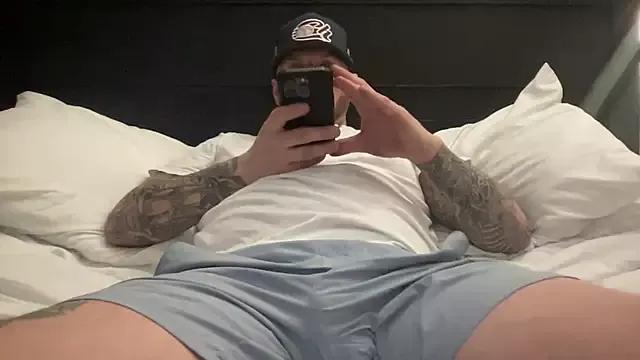 Girls: Stay up-to-date with the latest immersive cam streams gallery and try the most sensual entertainers flaunt their aroused bushes and steaming hot physiques as they lay bare and cum.