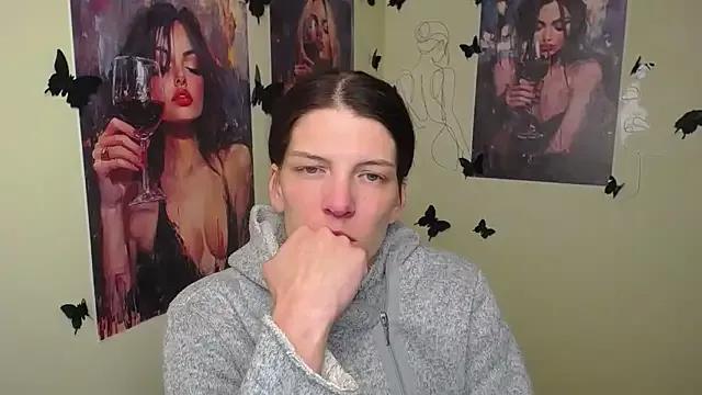 VanessaRey_ from StripChat is Freechat
