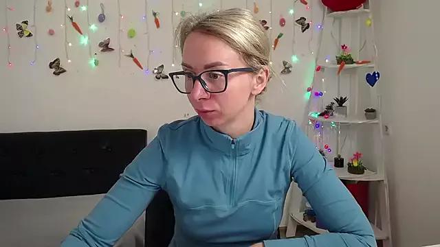 Girls: Stay up-to-date with the latest immersive cam streams gallery and try the most sensual entertainers flaunt their aroused bushes and steaming hot physiques as they lay bare and cum.