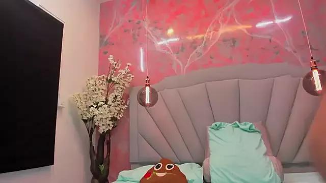 Girls: Stay up-to-date with the latest immersive cam streams gallery and try the most sensual entertainers flaunt their aroused bushes and steaming hot physiques as they lay bare and cum.