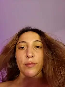 VickyHoult from StripChat is Freechat