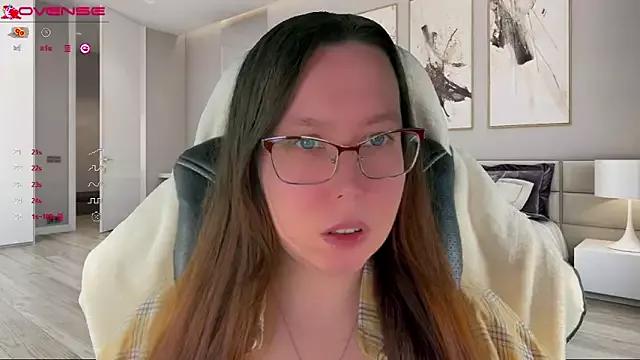 Victoria_Romans from StripChat is Freechat