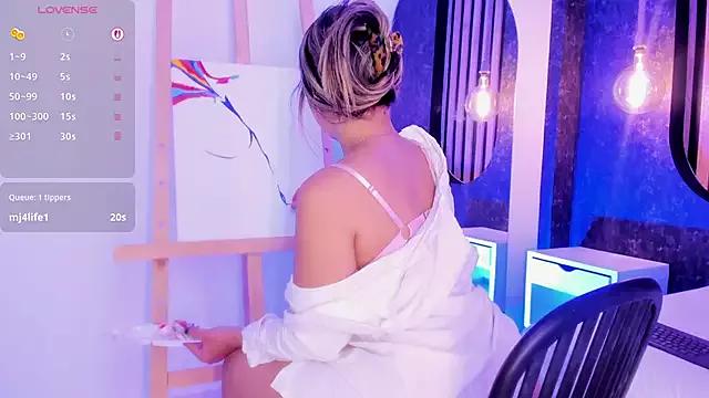 Girls: Stay up-to-date with the latest immersive cam streams gallery and try the most sensual entertainers flaunt their aroused bushes and steaming hot physiques as they lay bare and cum.