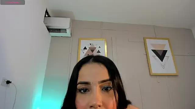 Violetta_0 from StripChat is Freechat