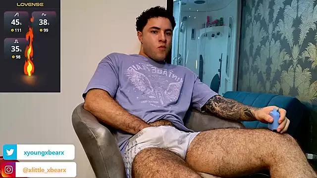 Girls: Stay up-to-date with the latest immersive cam streams gallery and try the most sensual entertainers flaunt their aroused bushes and steaming hot physiques as they lay bare and cum.