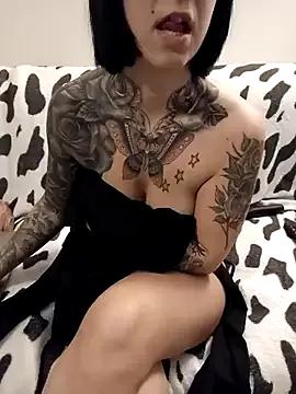 Girls: Stay up-to-date with the latest immersive cam streams gallery and try the most sensual entertainers flaunt their aroused bushes and steaming hot physiques as they lay bare and cum.