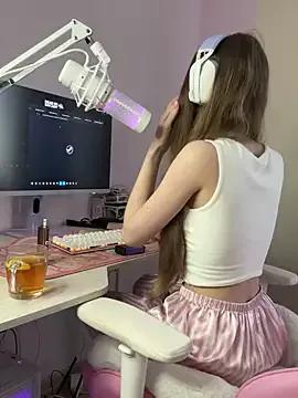 Girls: Stay up-to-date with the latest immersive cam streams gallery and try the most sensual entertainers flaunt their aroused bushes and steaming hot physiques as they lay bare and cum.