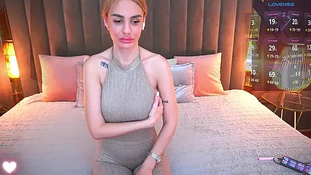 Girls: Stay up-to-date with the latest immersive cam streams gallery and try the most sensual entertainers flaunt their aroused bushes and steaming hot physiques as they lay bare and cum.